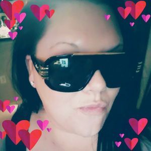 Meet your Posher, Mandy